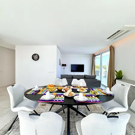 Apartman Panoramic 2 With Pool By Homing *